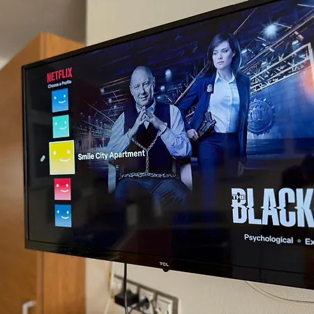 Smile アパート ヴァルナ